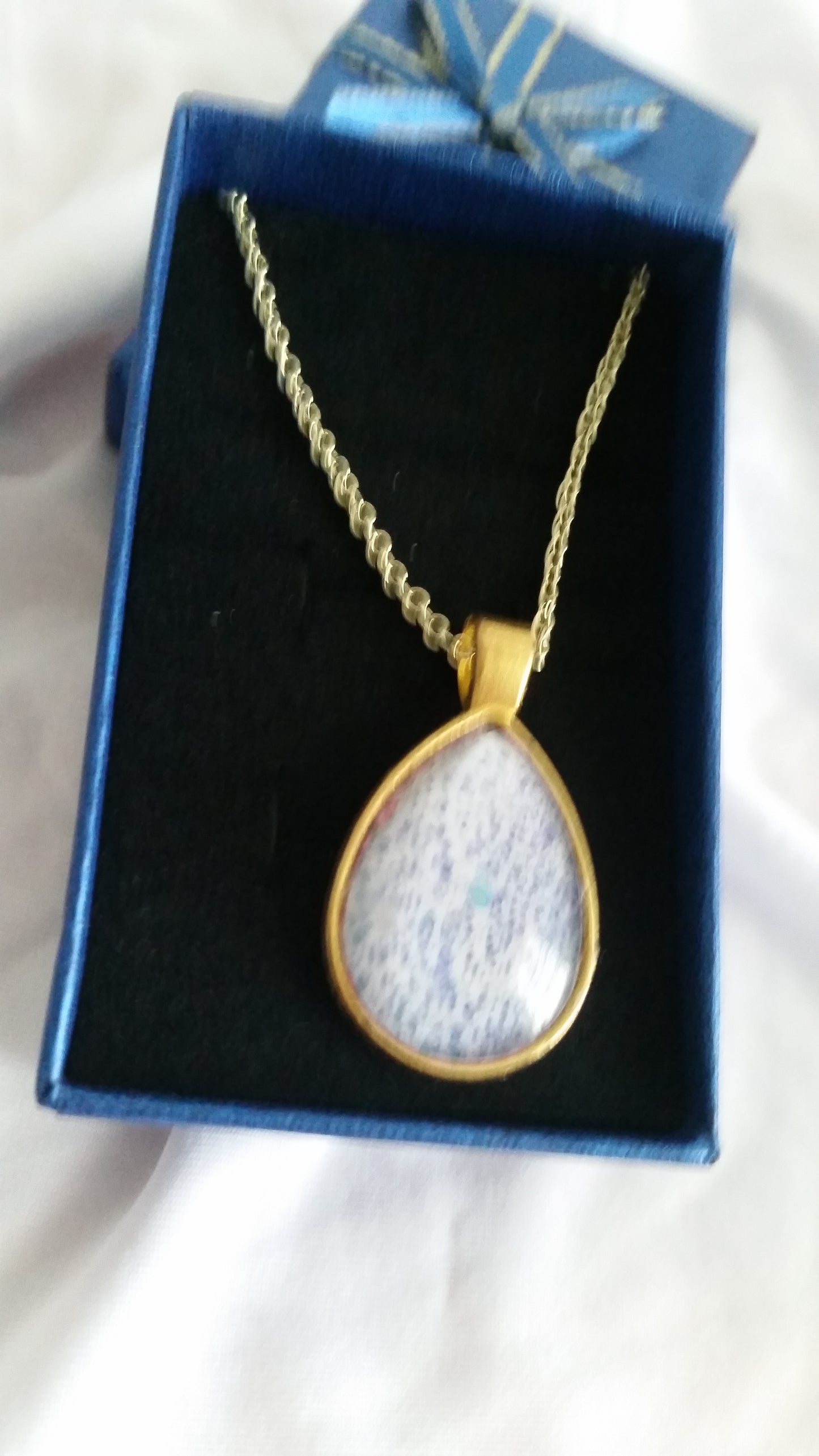 Gold Teardrop Lavender Galaxy Speckle Paint Skin Necklace