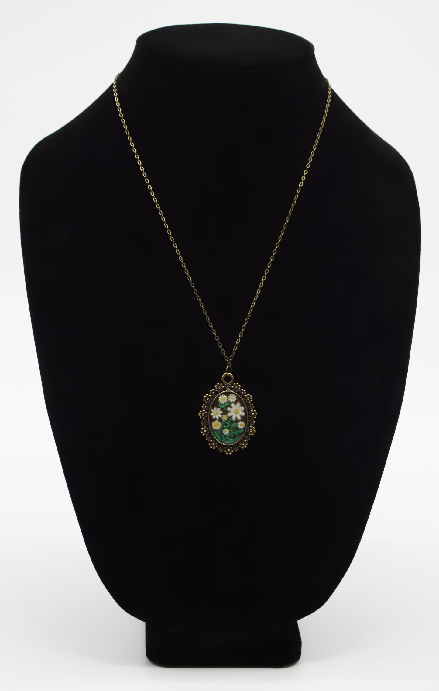 Antique Bronze Daisy Garden Resin Necklace
