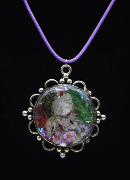 Silver Scallop Round Layered Pressed Flower Resin Necklace
